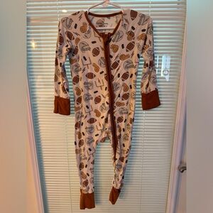 Caden Lane Kids One Piece Footie - Brown and White